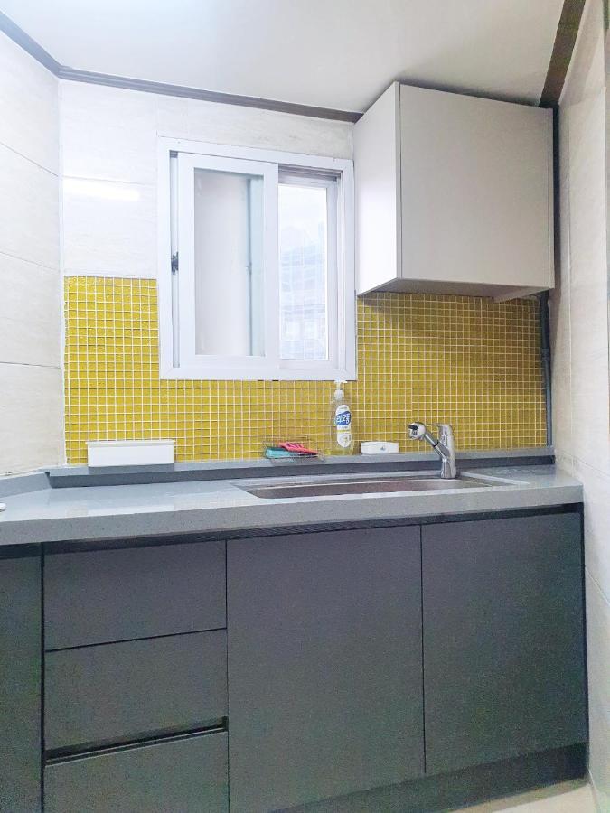 Hub House Livingtel Hostel Seoul Exterior photo