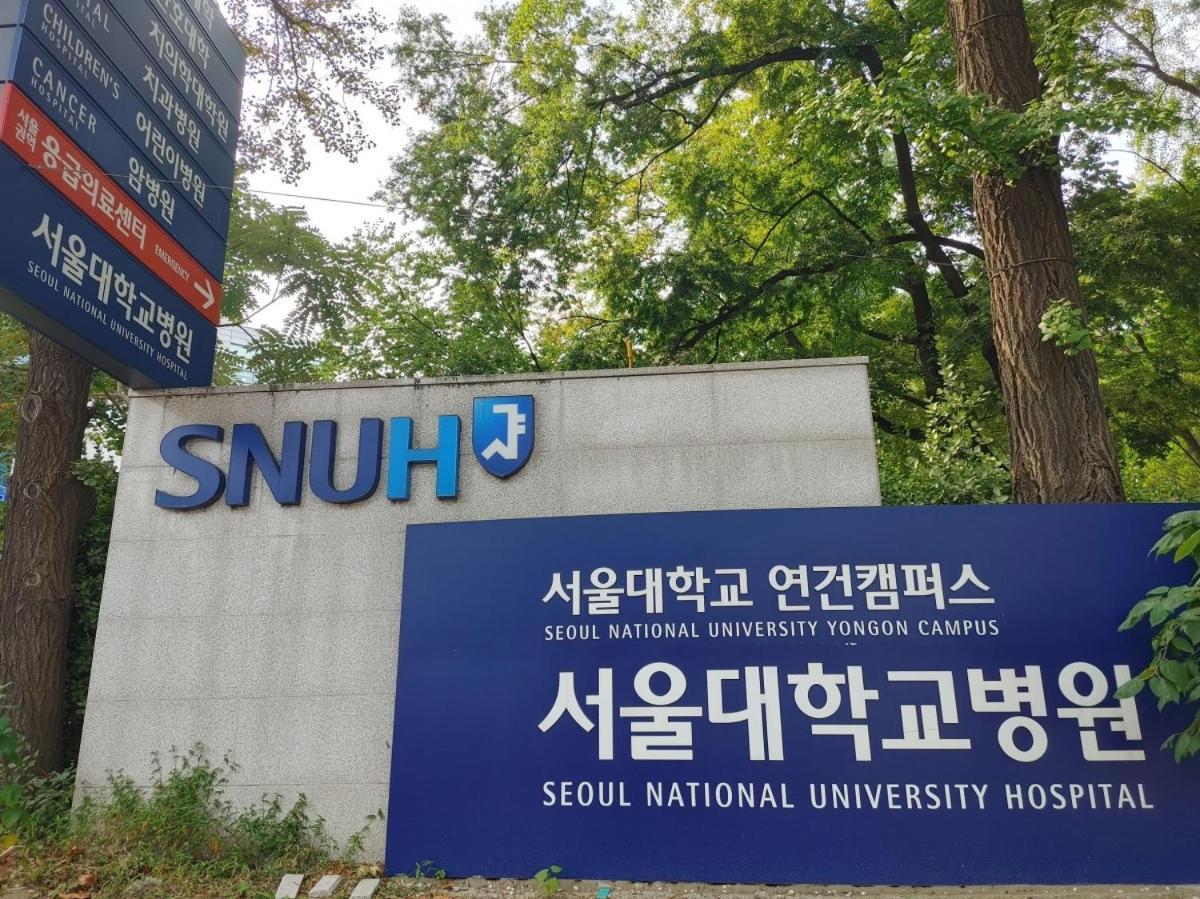 Hub House Livingtel Hostel Seoul Exterior photo