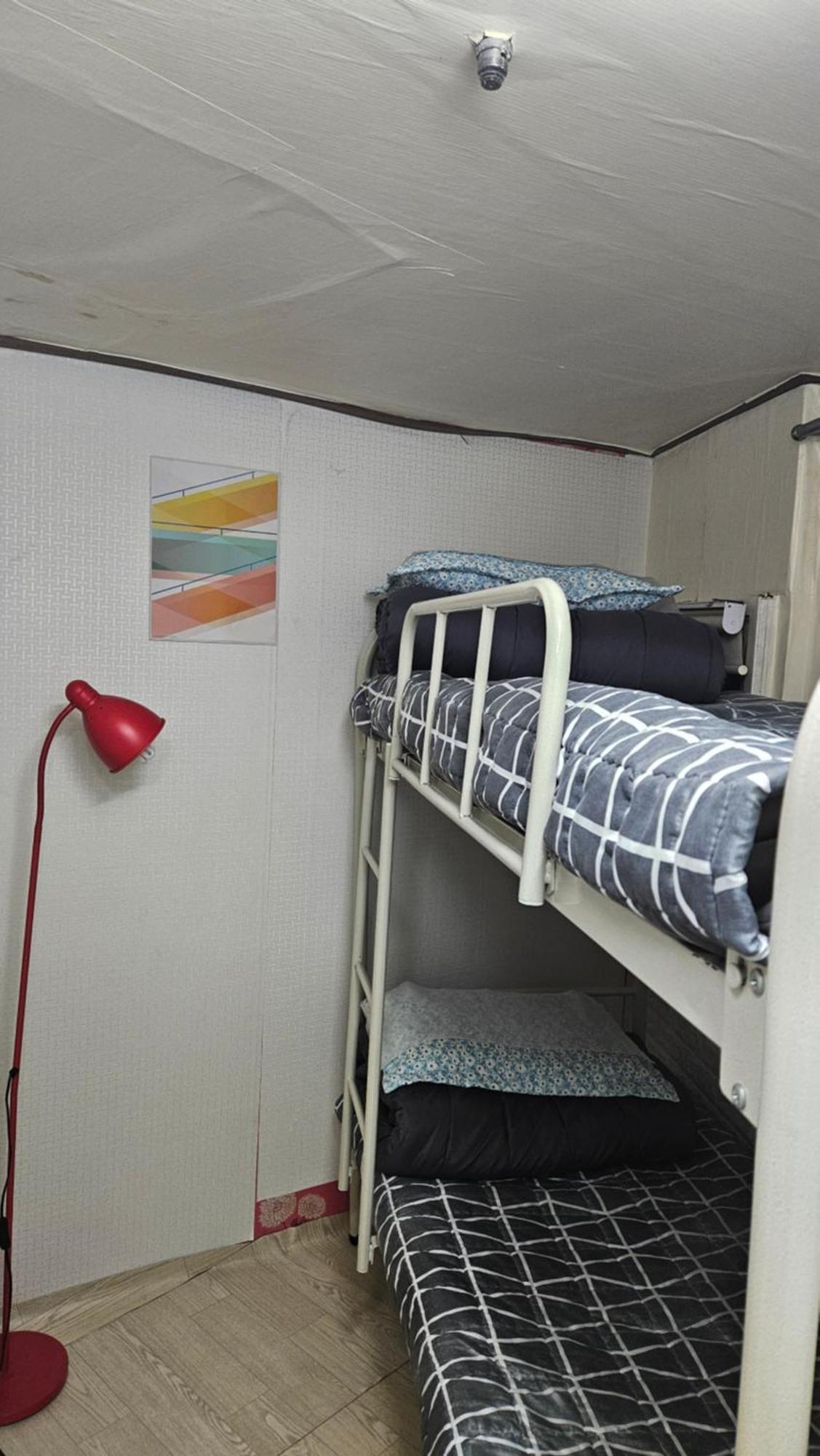 Hub House Livingtel Hostel Seoul Exterior photo