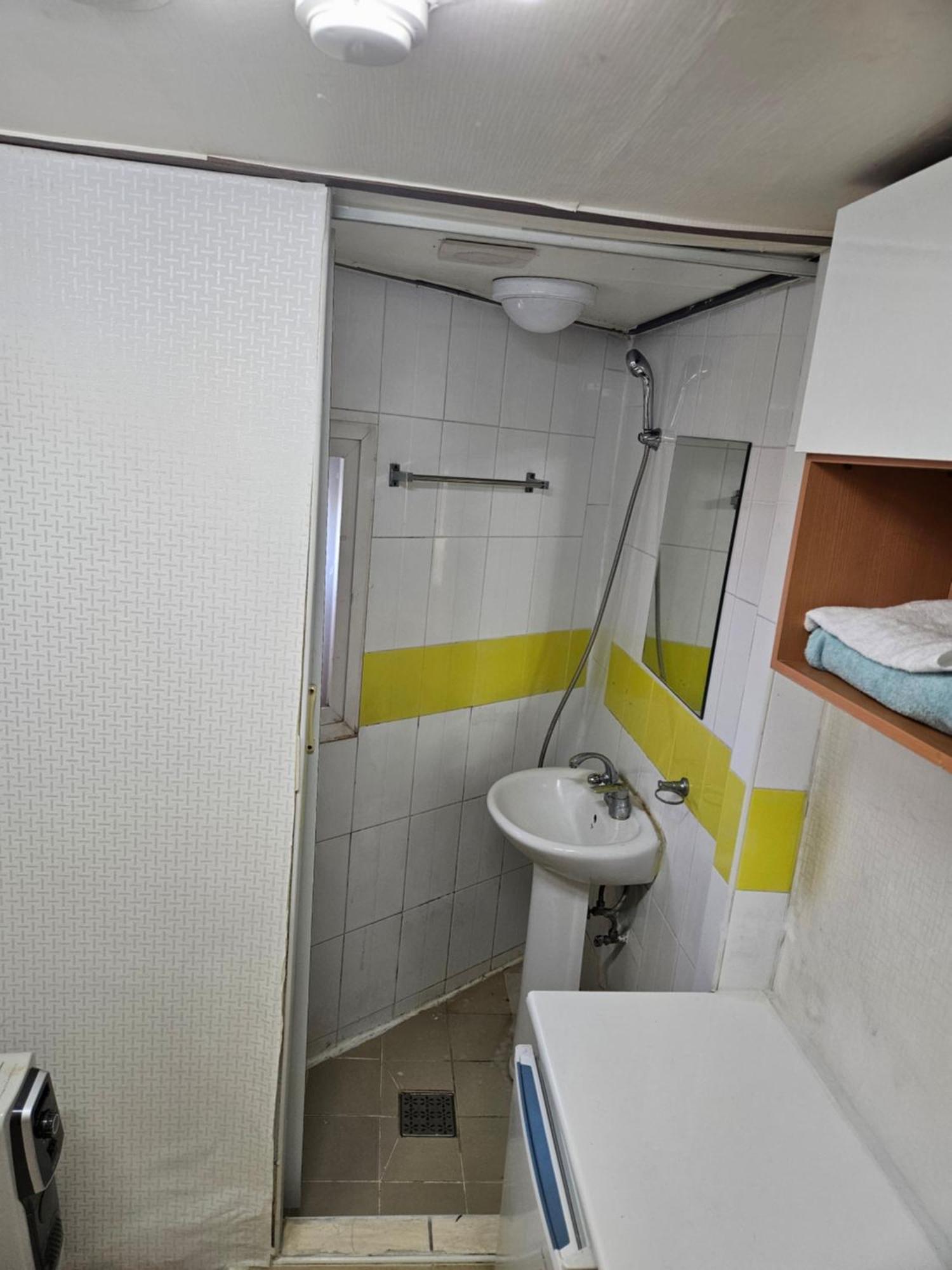 Hub House Livingtel Hostel Seoul Exterior photo